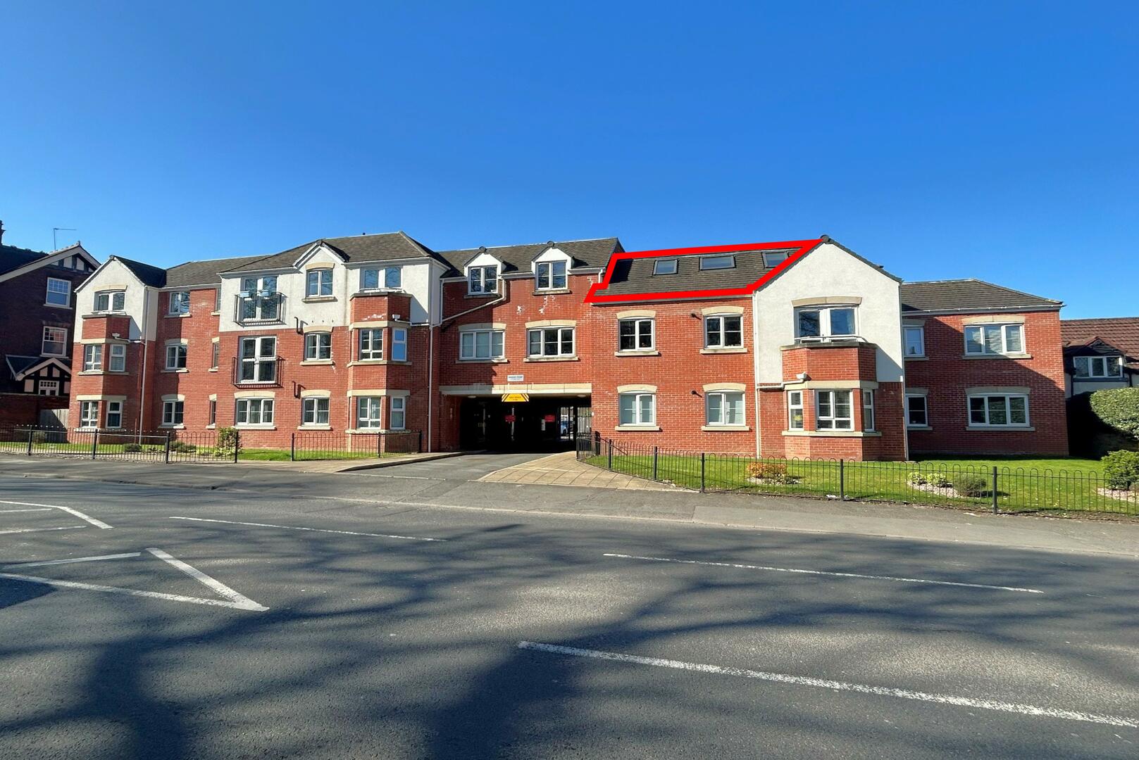 1 bed property in Terreno Court, Stourbridge